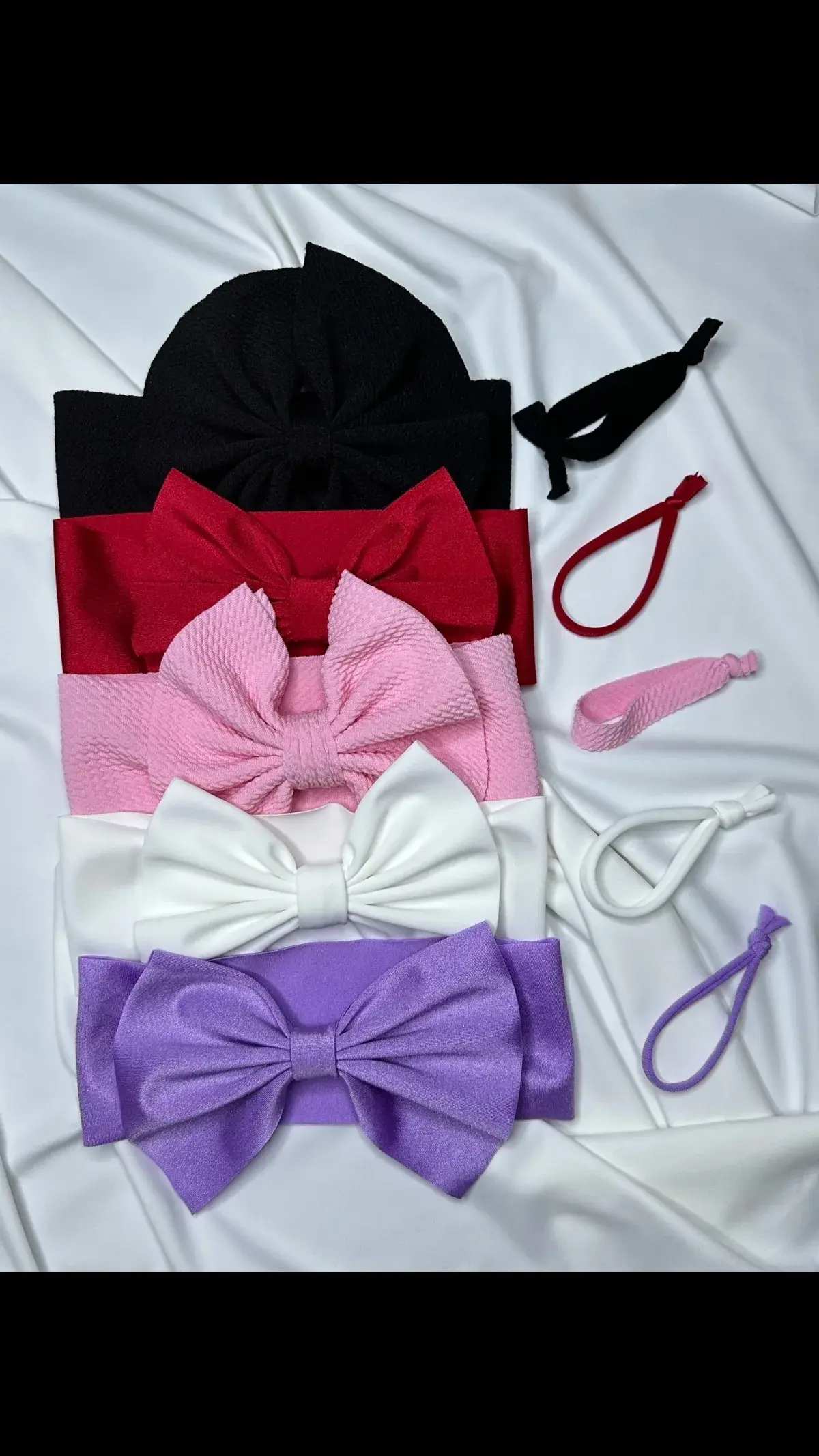 Petite Bowtique 🎀