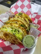 Amorcito Corazon Mexican Cuisine - Foto 6