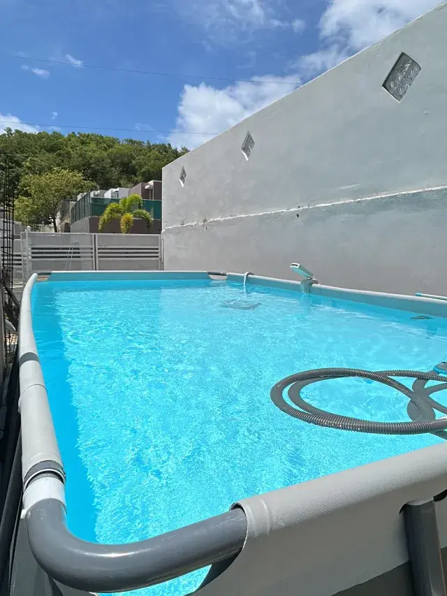 Pool Lux